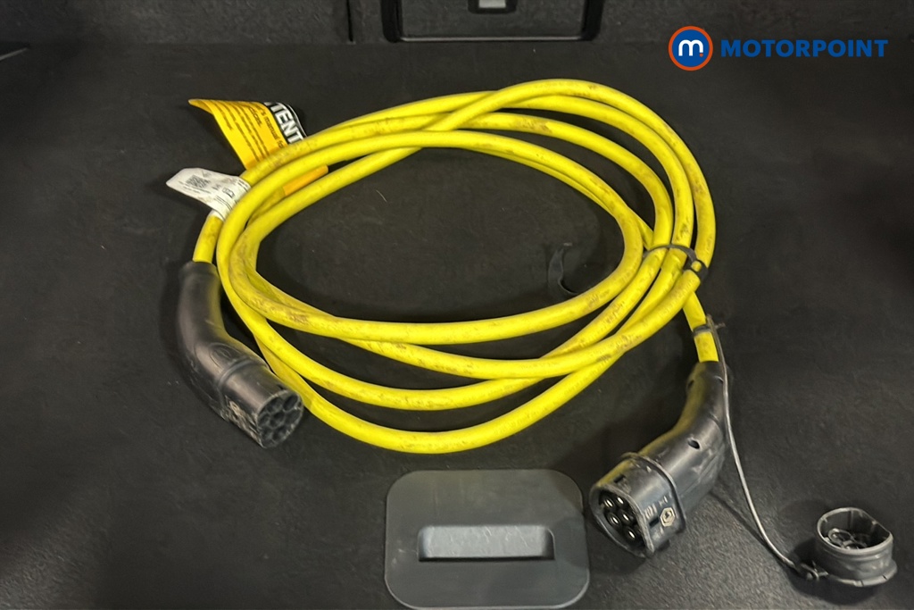 Ford Explorer Select Automatic Electric SUV - Stock Number (1646133) - 34th supplementary image