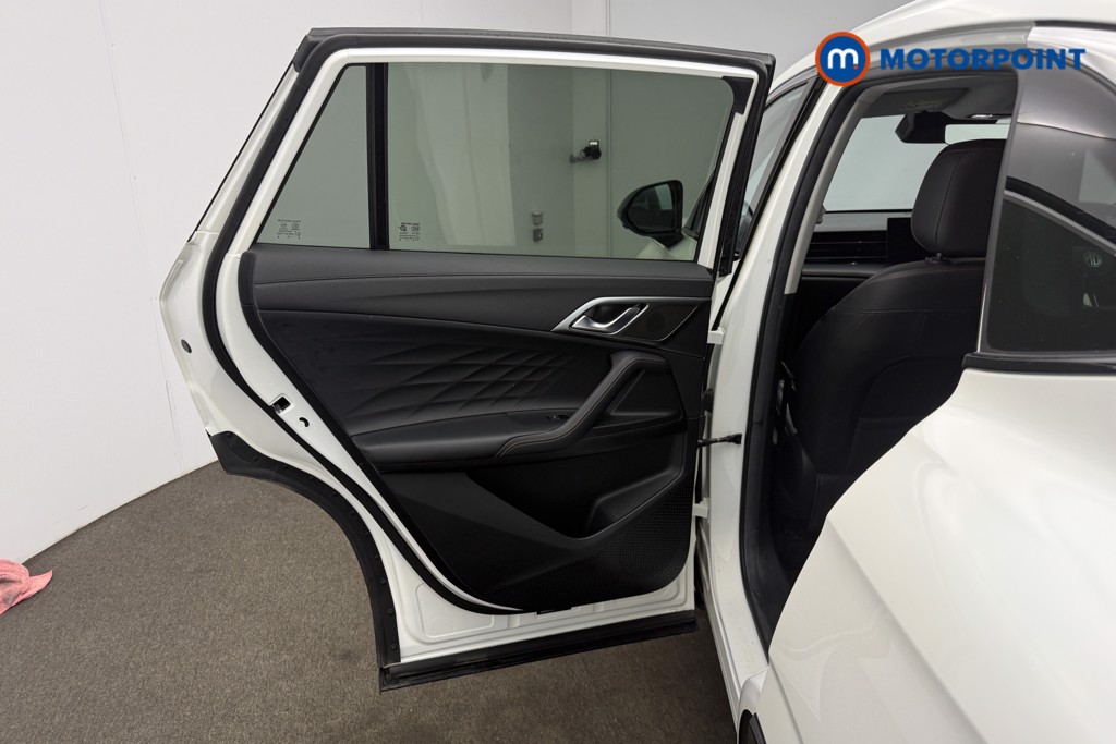 Mg Motor Uk HS Trophy Manual Petrol SUV - Stock Number (1652214) - 4th supplementary image