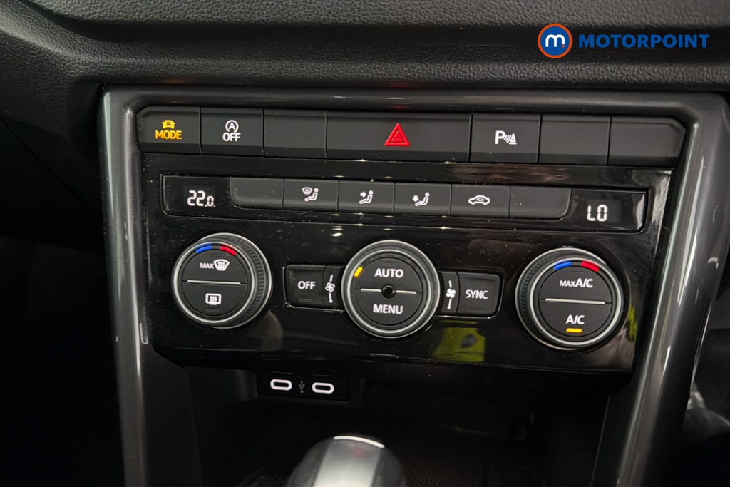 Volkswagen T-Roc SEL Automatic Petrol SUV - Stock Number (1653290) - 11th supplementary image