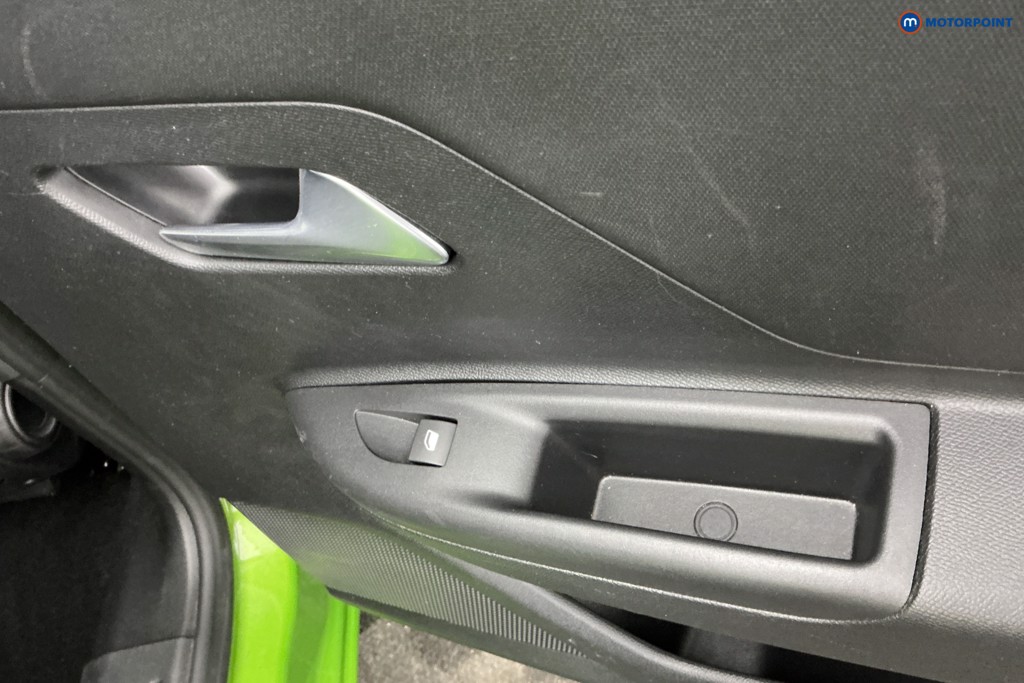 Vauxhall Mokka Ultimate Automatic Electric SUV - Stock Number (1653893) - 27th supplementary image