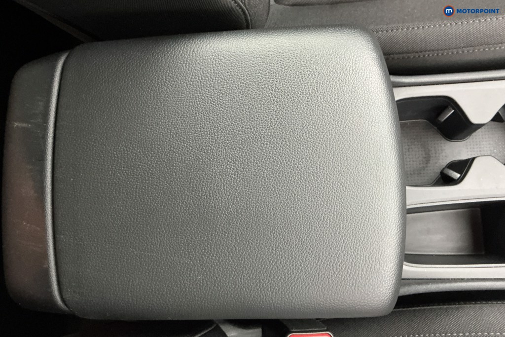 Hyundai Tucson Se Connect Manual Petrol SUV - Stock Number (1654666) - 13th supplementary image