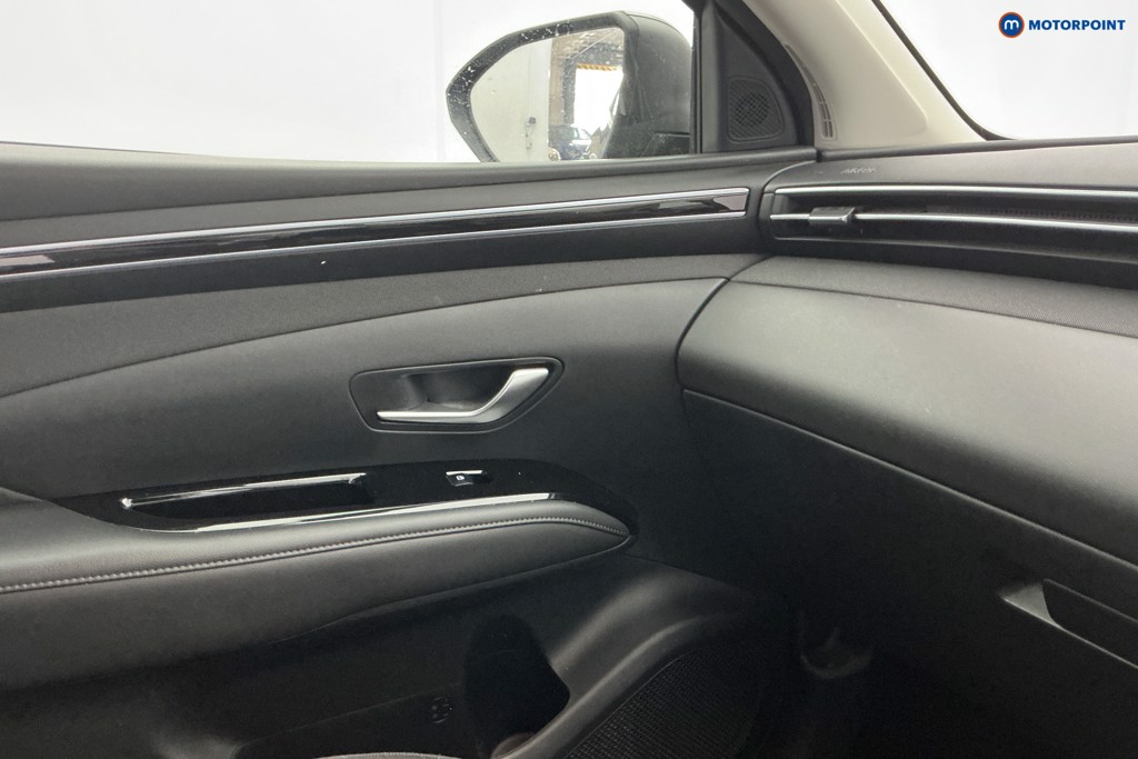 Hyundai Tucson Se Connect Manual Petrol SUV - Stock Number (1654666) - 18th supplementary image