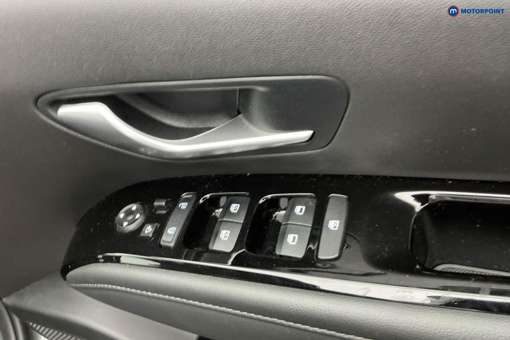 Hyundai Tucson Se Connect Manual Petrol SUV - Stock Number (1654666) - 24th supplementary image