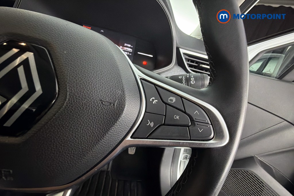 Renault Clio Evolution Manual Petrol Hatchback - Stock Number (1655951) - 4th supplementary image