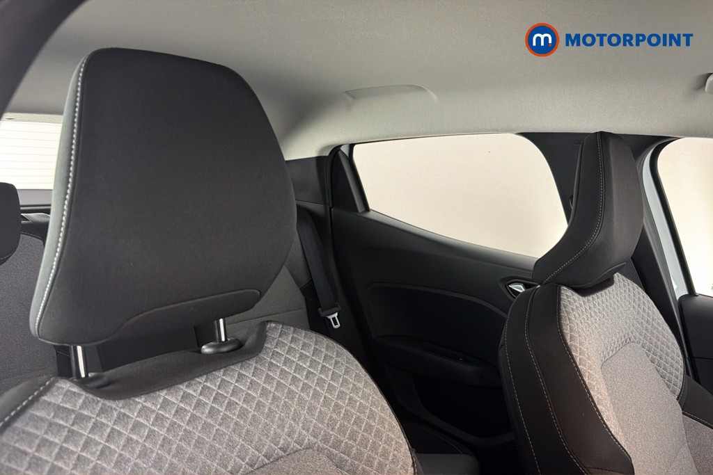Renault Clio Evolution Manual Petrol Hatchback - Stock Number (1655951) - 23rd supplementary image