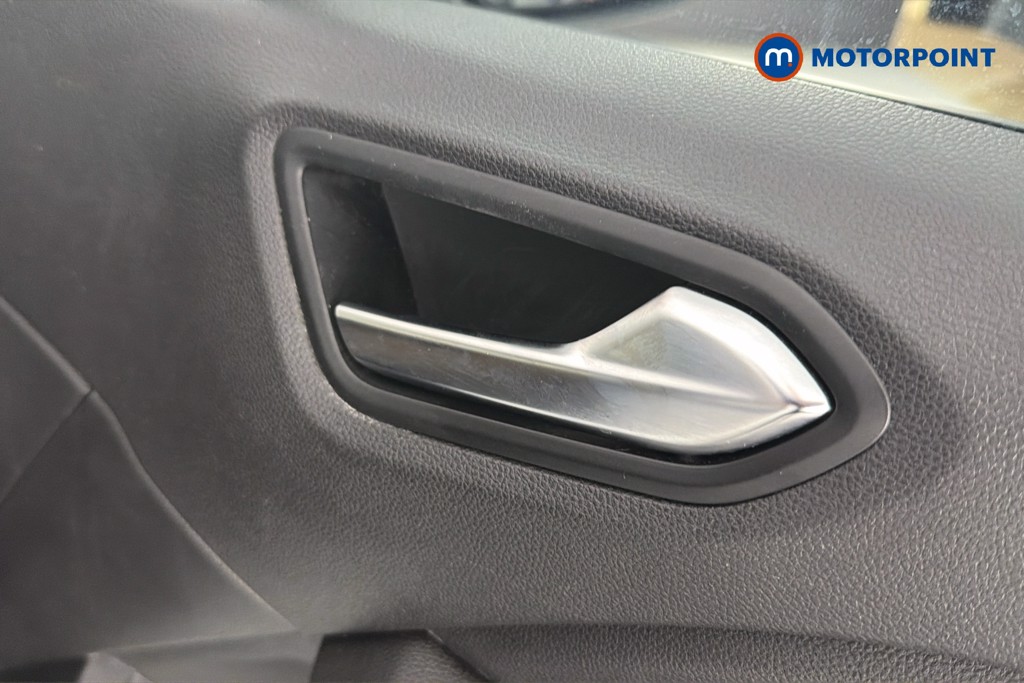 Renault Clio Evolution Manual Petrol Hatchback - Stock Number (1655951) - 42nd supplementary image