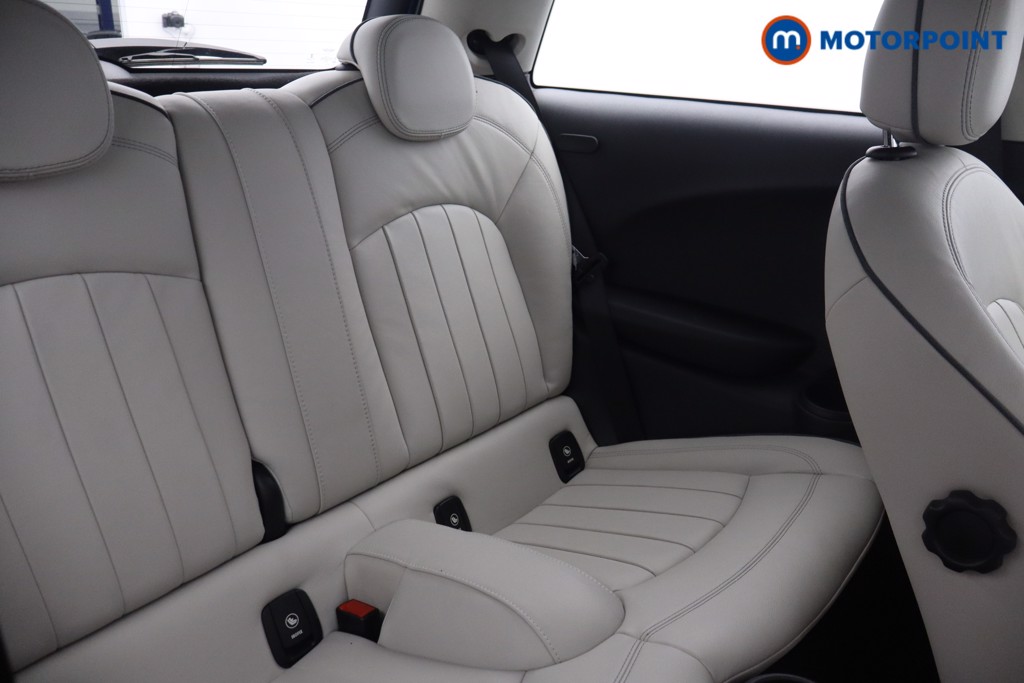 Mini Hatchback Cooper Automatic Petrol Hatchback - Stock Number (1656197) - 5th supplementary image