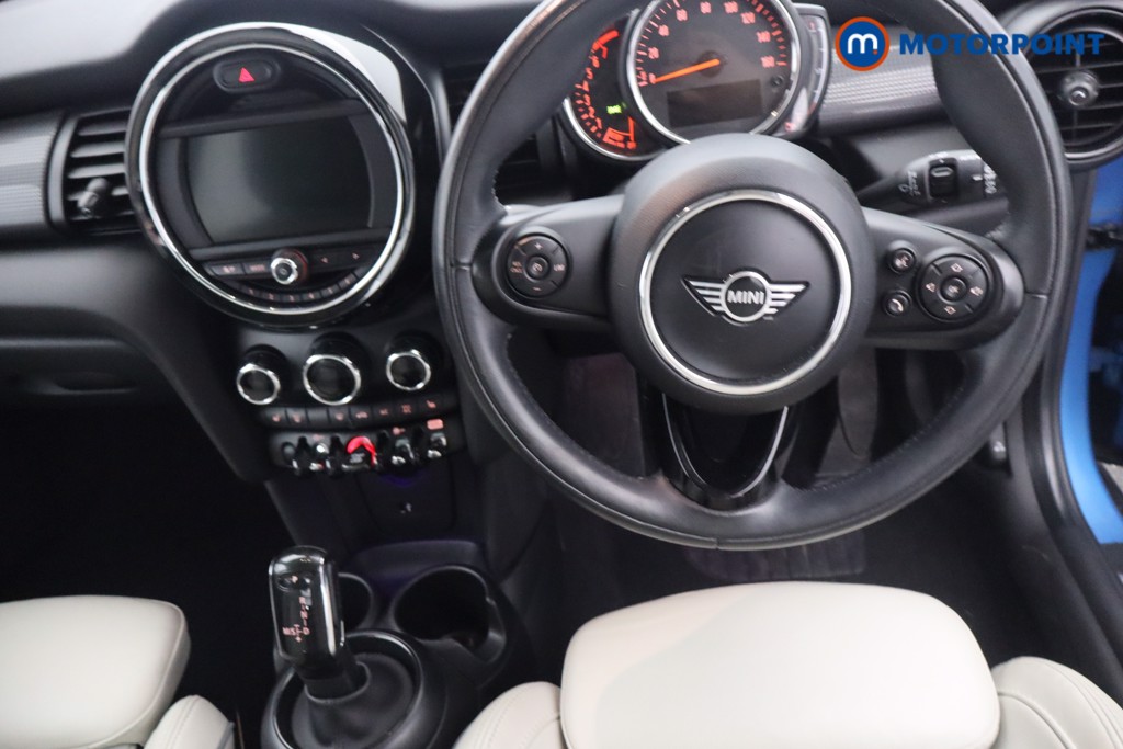 Mini Hatchback Cooper Automatic Petrol Hatchback - Stock Number (1656197) - 6th supplementary image