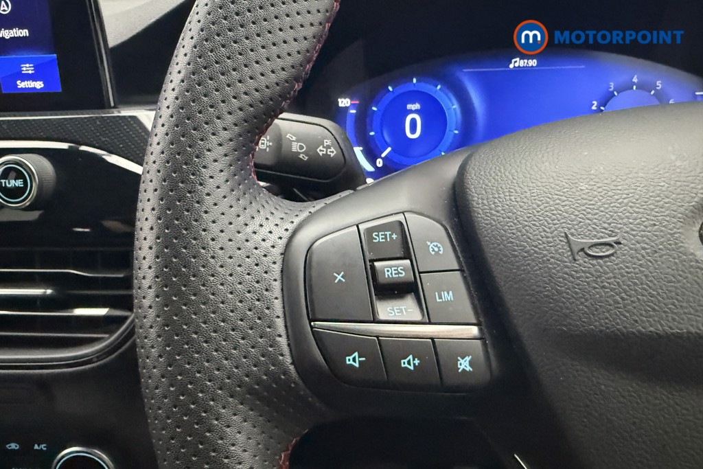Ford Kuga Black Package Edition Manual Petrol SUV - Stock Number (1657016) - 12th supplementary image