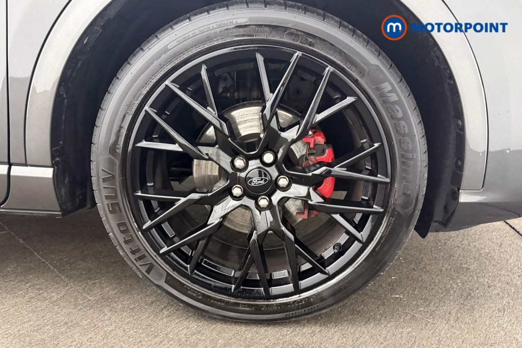 Ford Kuga Black Package Edition Manual Petrol SUV - Stock Number (1657016) - 39th supplementary image