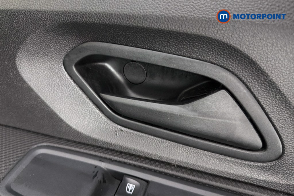 Dacia Sandero Essential Manual Petrol Hatchback - Stock Number (1657019) - 42nd supplementary image