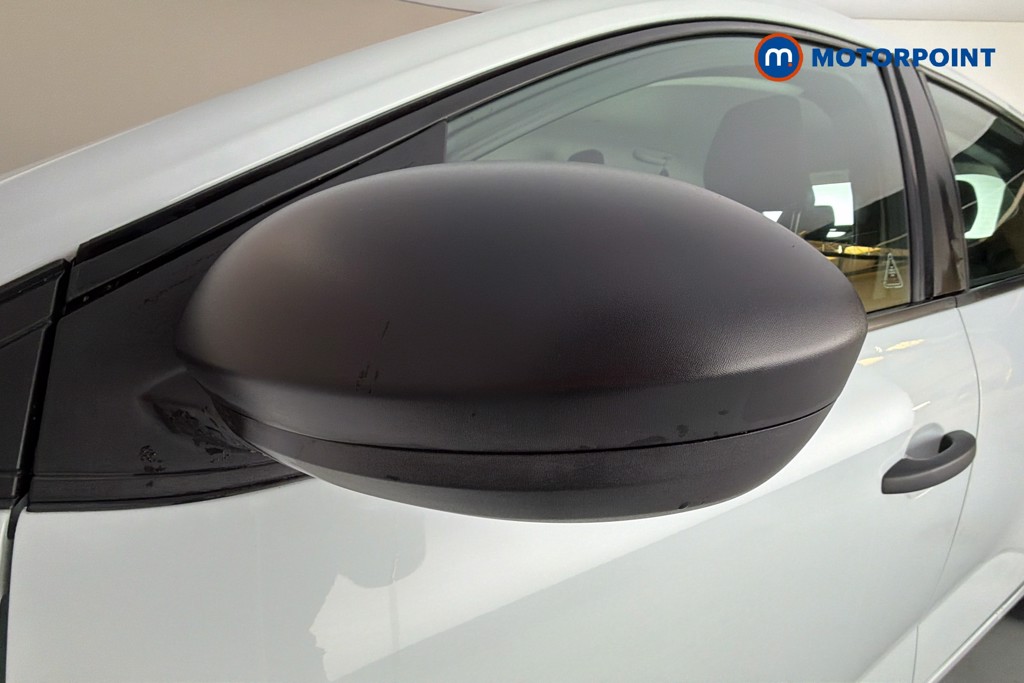 Dacia Sandero Essential Manual Petrol Hatchback - Stock Number (1657019) - 43rd supplementary image
