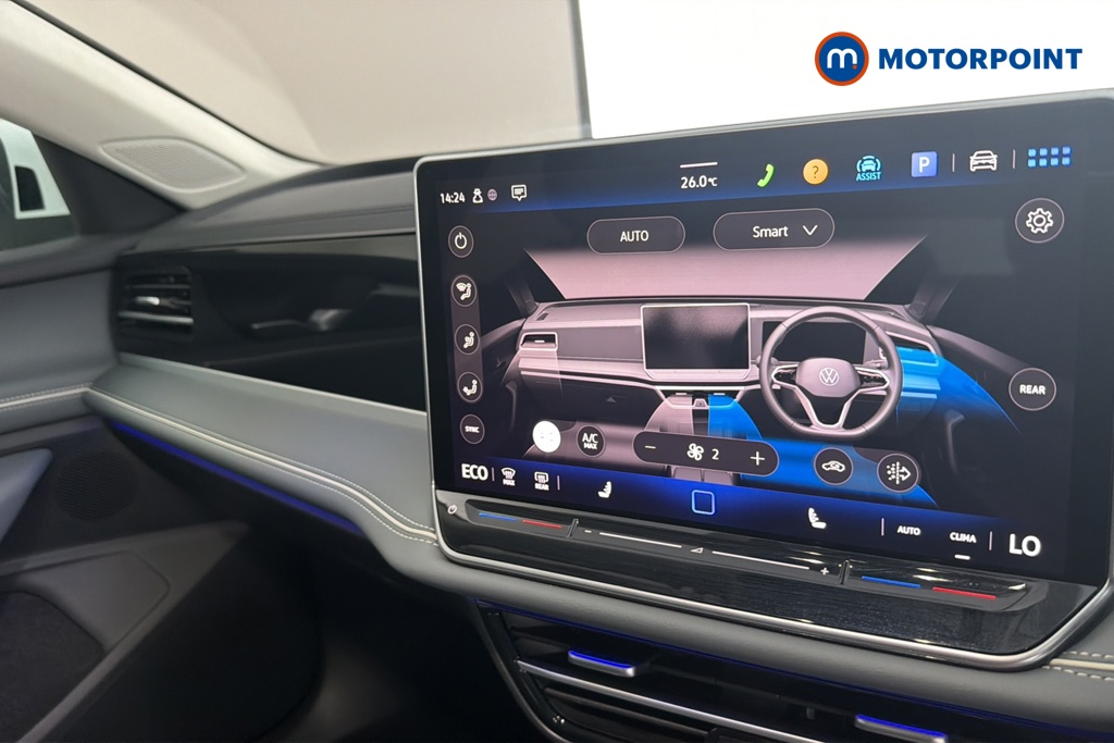 Volkswagen Passat Life Automatic Petrol Plug-In Hybrid Estate - Stock Number (1658411) - 12th supplementary image