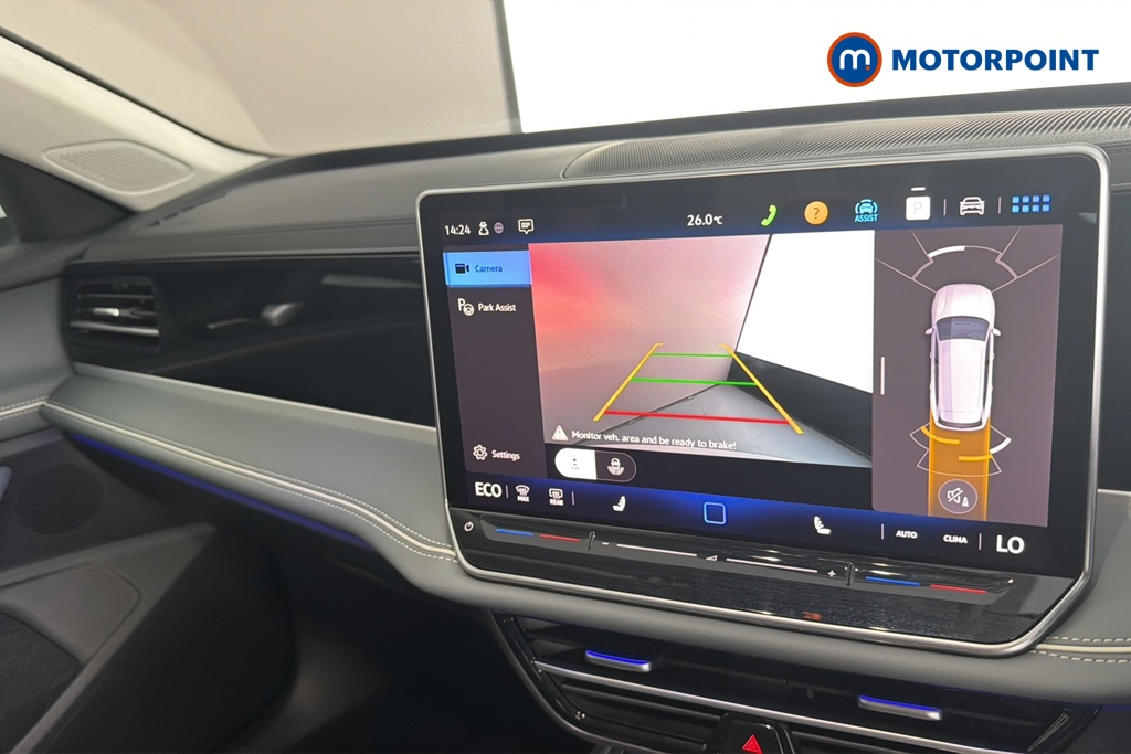 Volkswagen Passat Life Automatic Petrol Plug-In Hybrid Estate - Stock Number (1658411) - 13th supplementary image