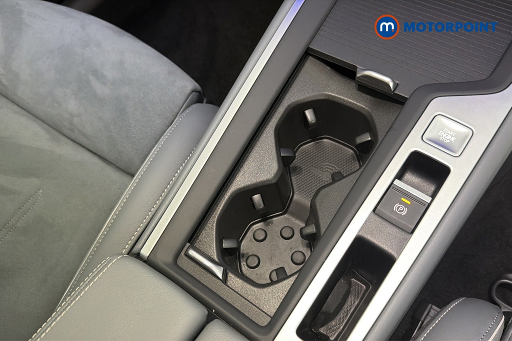 Volkswagen Passat Life Automatic Petrol Plug-In Hybrid Estate - Stock Number (1658411) - 16th supplementary image
