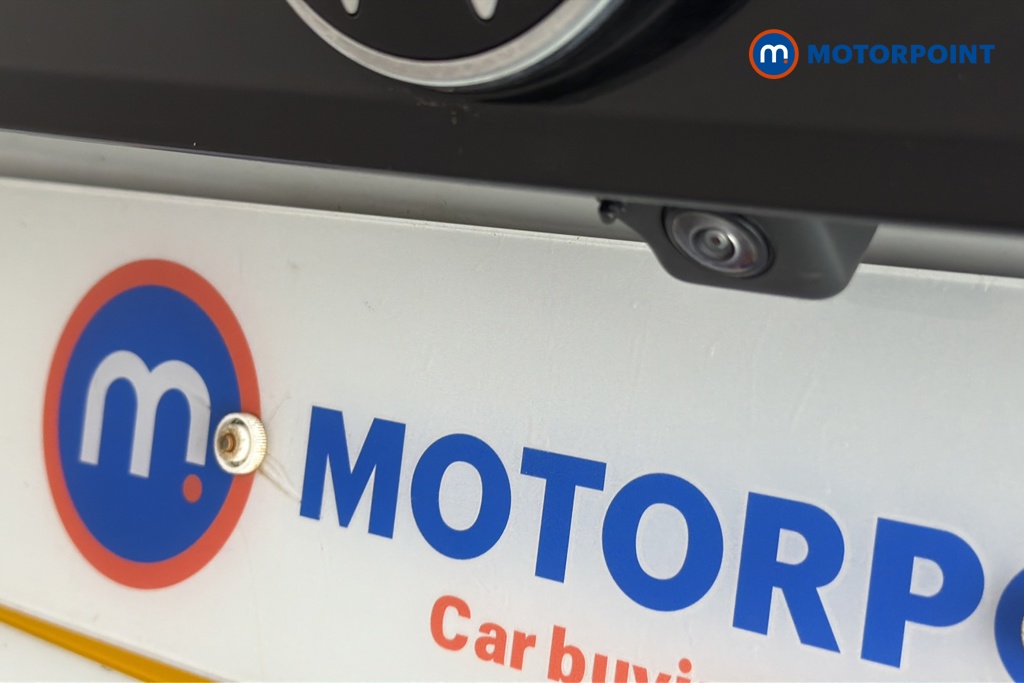 Volkswagen Passat Life Automatic Petrol Plug-In Hybrid Estate - Stock Number (1658411) - 37th supplementary image