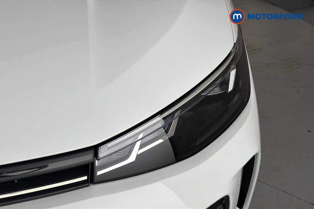 Volkswagen Passat Life Automatic Petrol Plug-In Hybrid Estate - Stock Number (1658411) - 42nd supplementary image