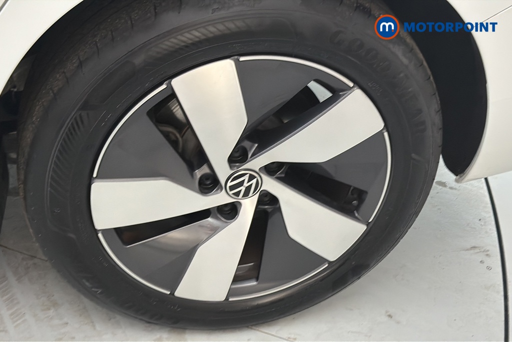 Volkswagen Passat Life Automatic Petrol Plug-In Hybrid Estate - Stock Number (1658411) - 45th supplementary image