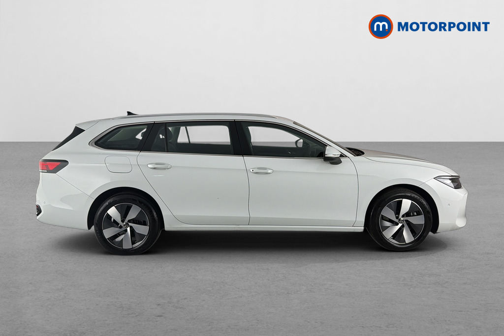 Volkswagen Passat Life Automatic Petrol Plug-In Hybrid Estate - Stock Number (1658411) - Passenger side