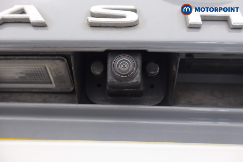 Nissan Qashqai Acenta Premium Manual Petrol SUV - Stock Number (1658676) - 5th supplementary image
