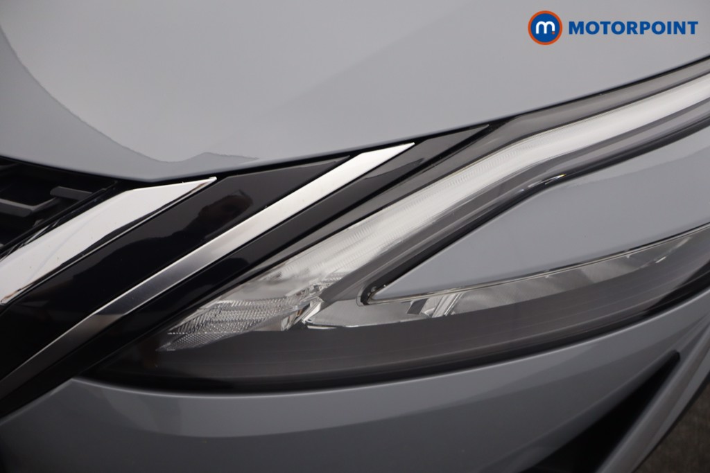 Nissan Qashqai Acenta Premium Manual Petrol SUV - Stock Number (1658676) - 22nd supplementary image