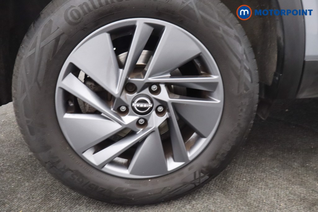 Nissan Qashqai Acenta Premium Manual Petrol SUV - Stock Number (1658676) - 24th supplementary image