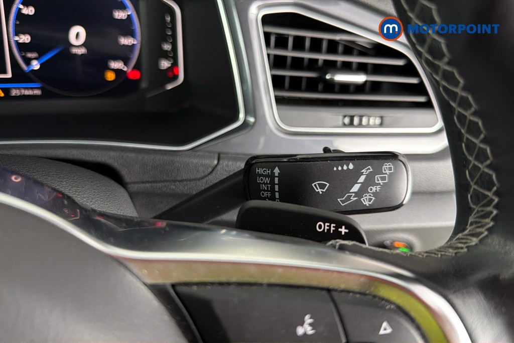 Volkswagen T-Roc R-Line Automatic Petrol SUV - Stock Number (1660144) - 7th supplementary image