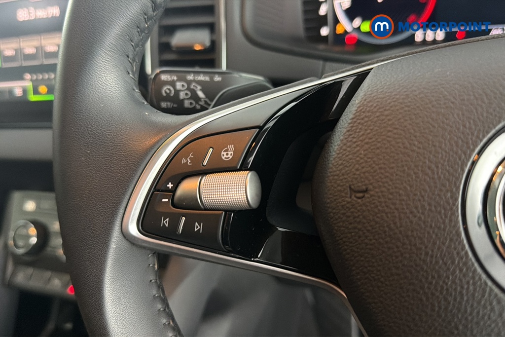 Skoda Karoq Se L Automatic Petrol SUV - Stock Number (1660533) - 4th supplementary image