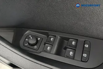 Skoda Karoq Se L Automatic Petrol SUV - Stock Number (1660533) - 19th supplementary image
