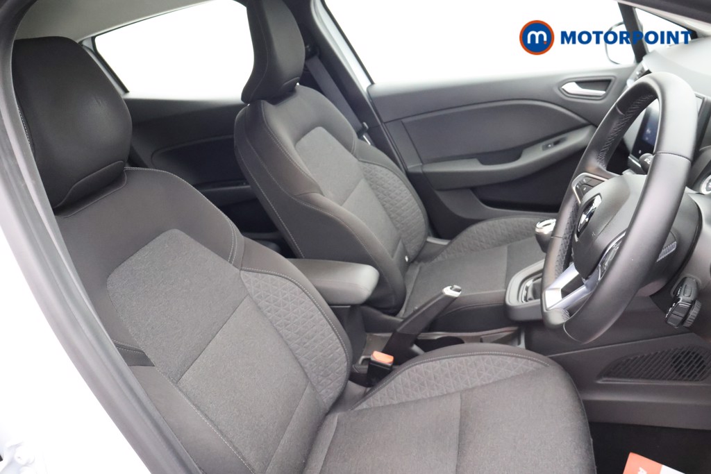 Renault Clio Iconic Manual Petrol Hatchback - Stock Number (1660706) - 17th supplementary image