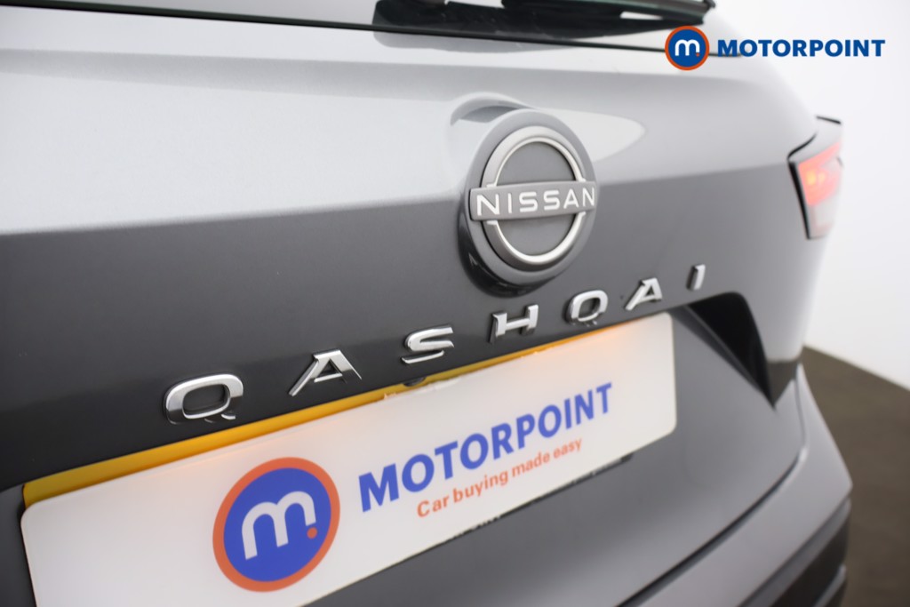 Nissan Qashqai Acenta Premium Manual Petrol SUV - Stock Number (1661601) - 25th supplementary image