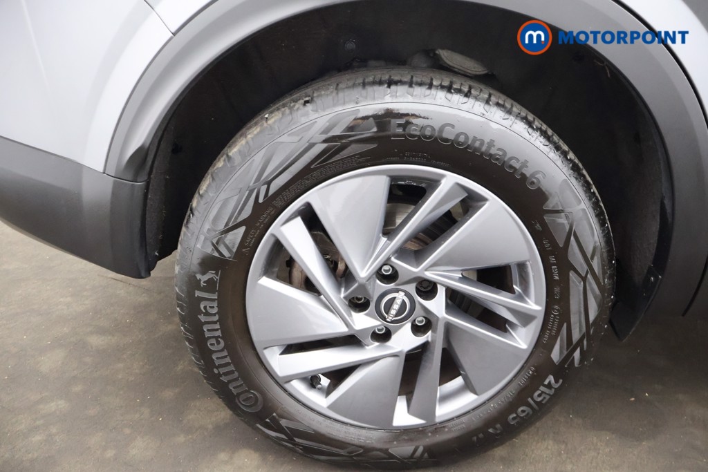 Nissan Qashqai Acenta Premium Manual Petrol SUV - Stock Number (1661601) - 31st supplementary image