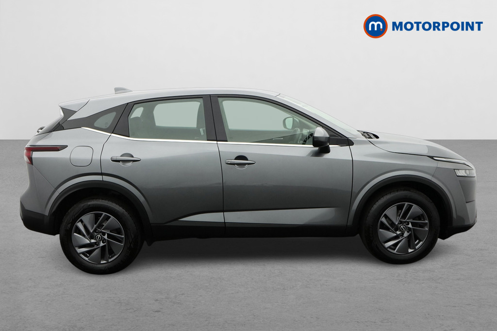 Nissan Qashqai Acenta Premium Manual Petrol SUV - Stock Number (1661601) - Drivers side