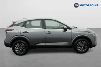 Nissan Qashqai Acenta Premium Manual Petrol SUV - Stock Number (1661601) - Drivers side
