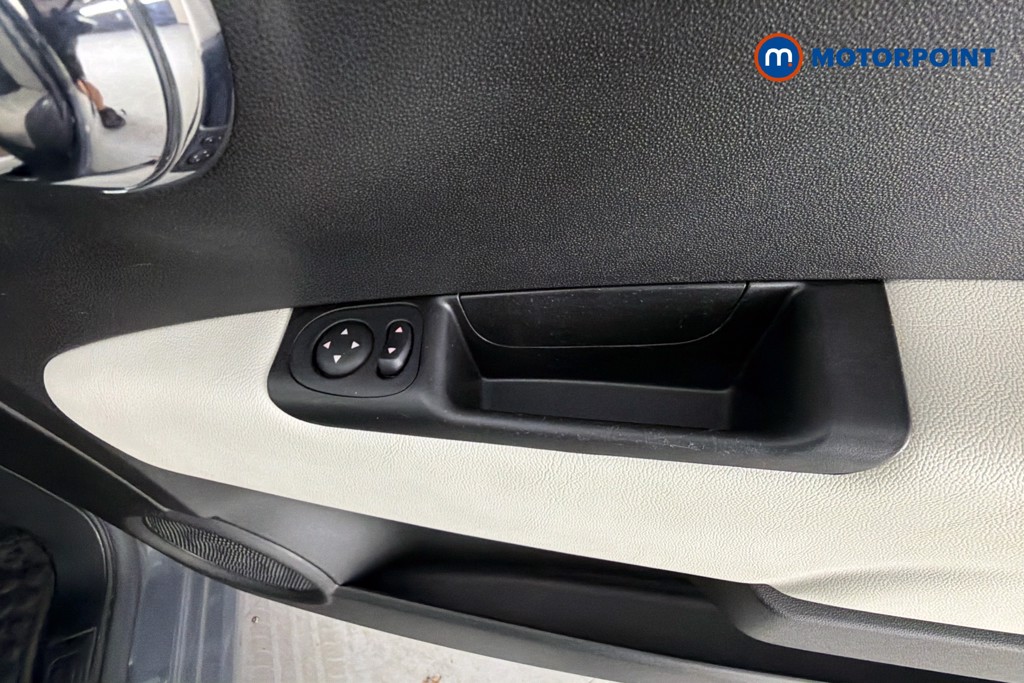 Fiat 500 Dolcevita Manual Petrol Hatchback - Stock Number (1661755) - 20th supplementary image