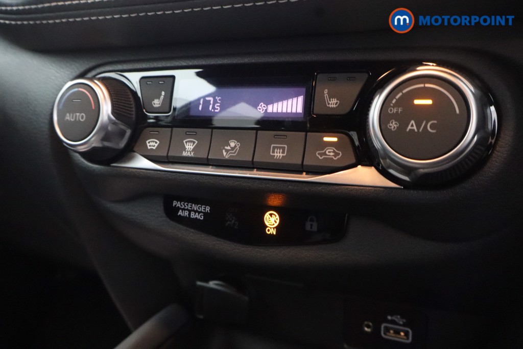 Nissan Juke Tekna Manual Petrol SUV - Stock Number (1661832) - 8th supplementary image