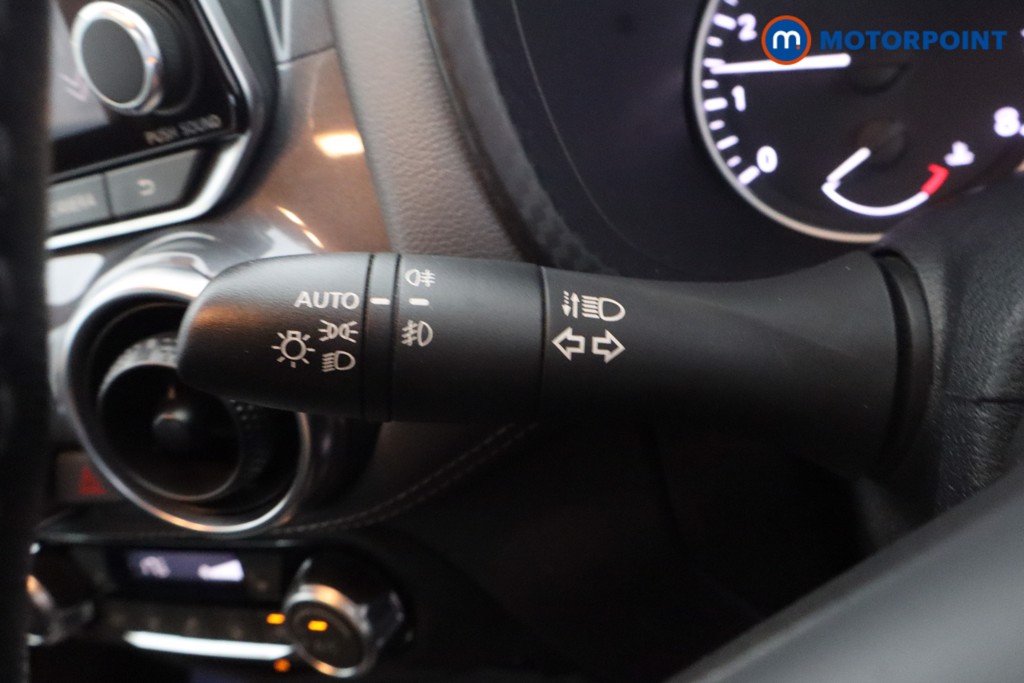 Nissan Juke Tekna Manual Petrol SUV - Stock Number (1661832) - 12th supplementary image