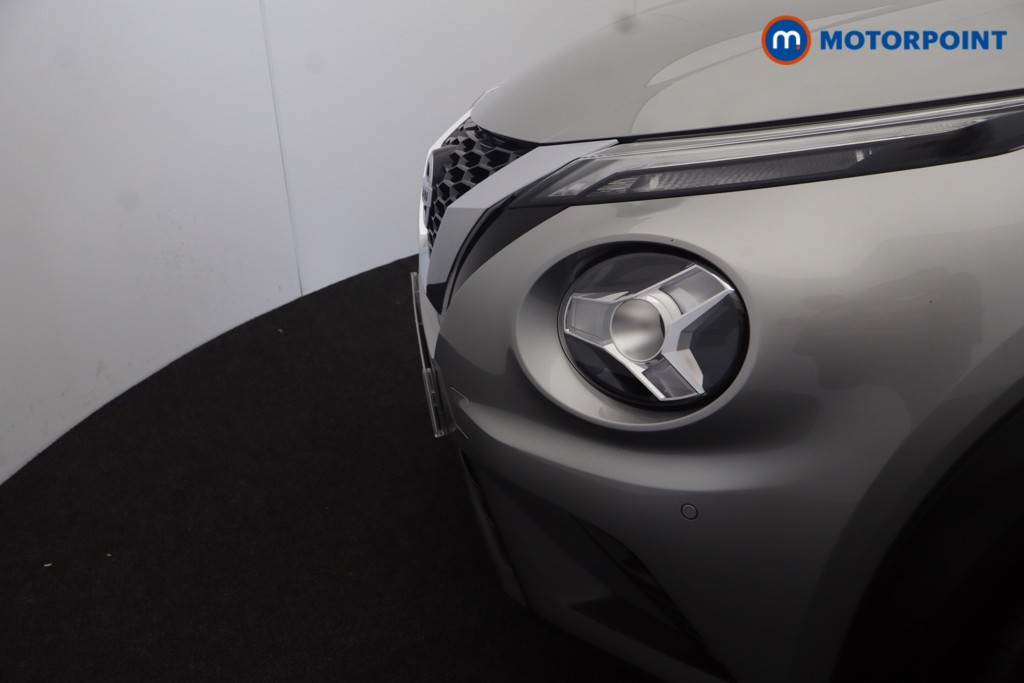 Nissan Juke Tekna Manual Petrol SUV - Stock Number (1661832) - 38th supplementary image