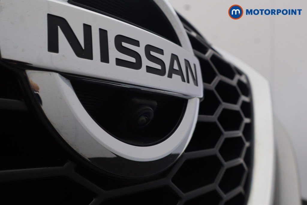 Nissan Juke Tekna Manual Petrol SUV - Stock Number (1661832) - 41st supplementary image