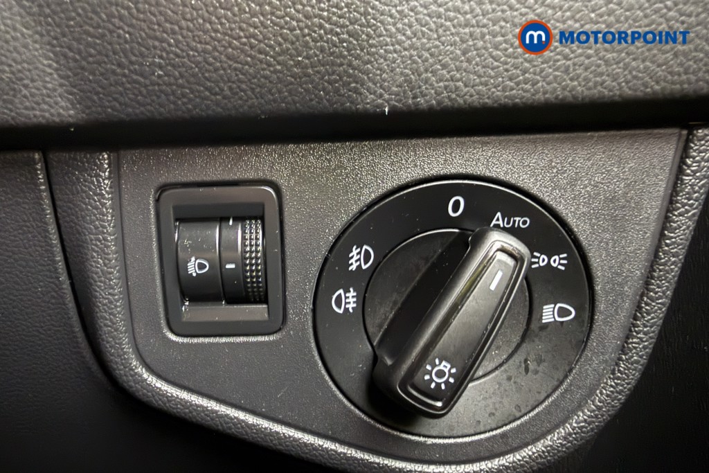 Volkswagen Taigo Life Automatic Petrol SUV - Stock Number (1662271) - 16th supplementary image