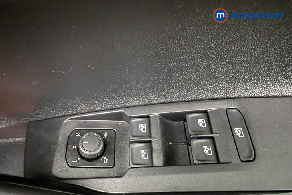 Volkswagen Taigo Life Automatic Petrol SUV - Stock Number (1662271) - 18th supplementary image