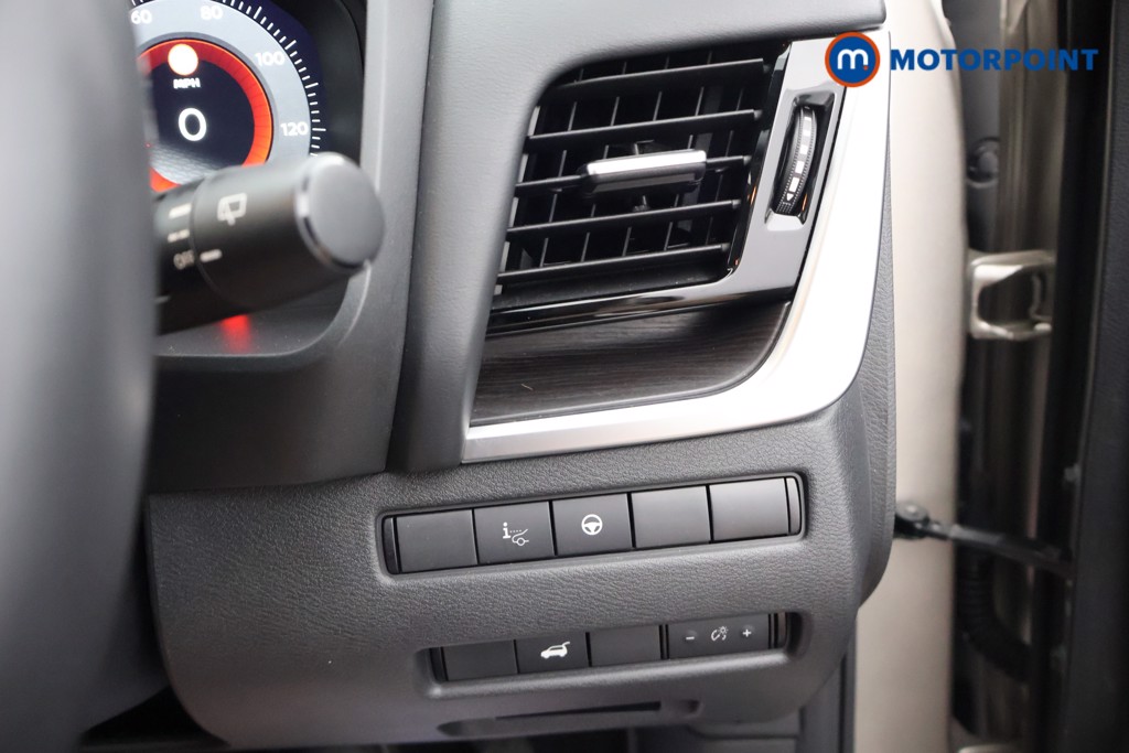 Nissan X-Trail Tekna-Plus Automatic Petrol-Electric Hybrid SUV - Stock Number (1662467) - 7th supplementary image