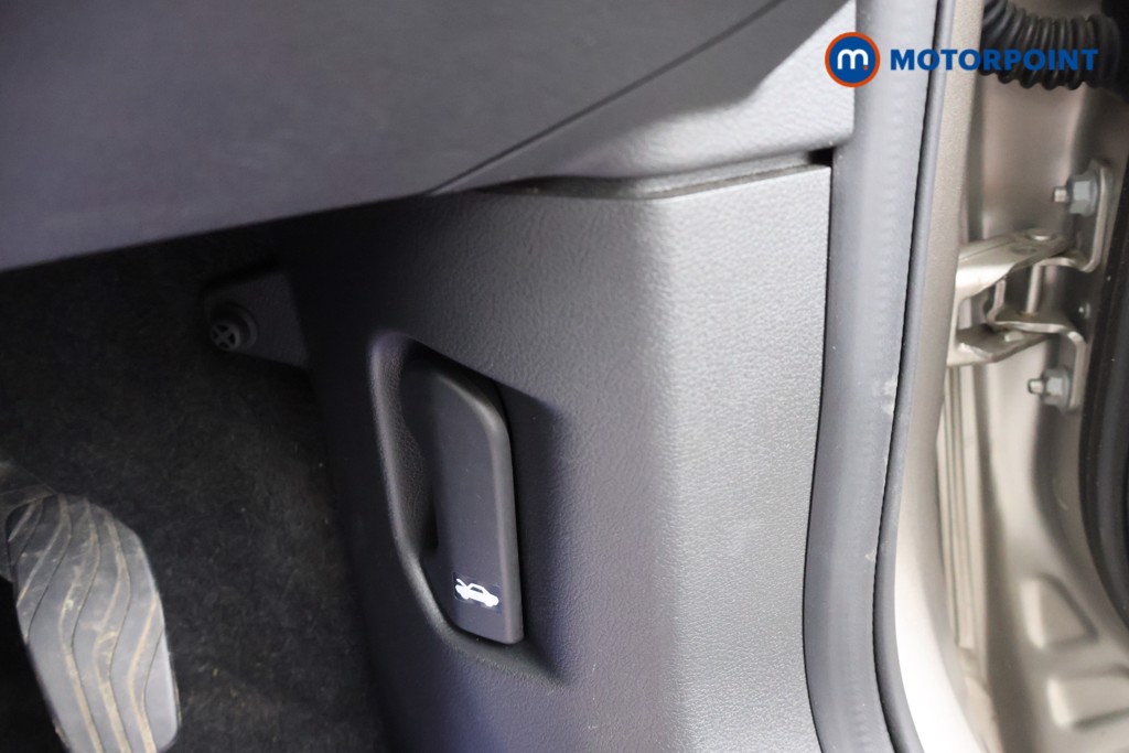 Nissan X-Trail Tekna-Plus Automatic Petrol-Electric Hybrid SUV - Stock Number (1662467) - 14th supplementary image