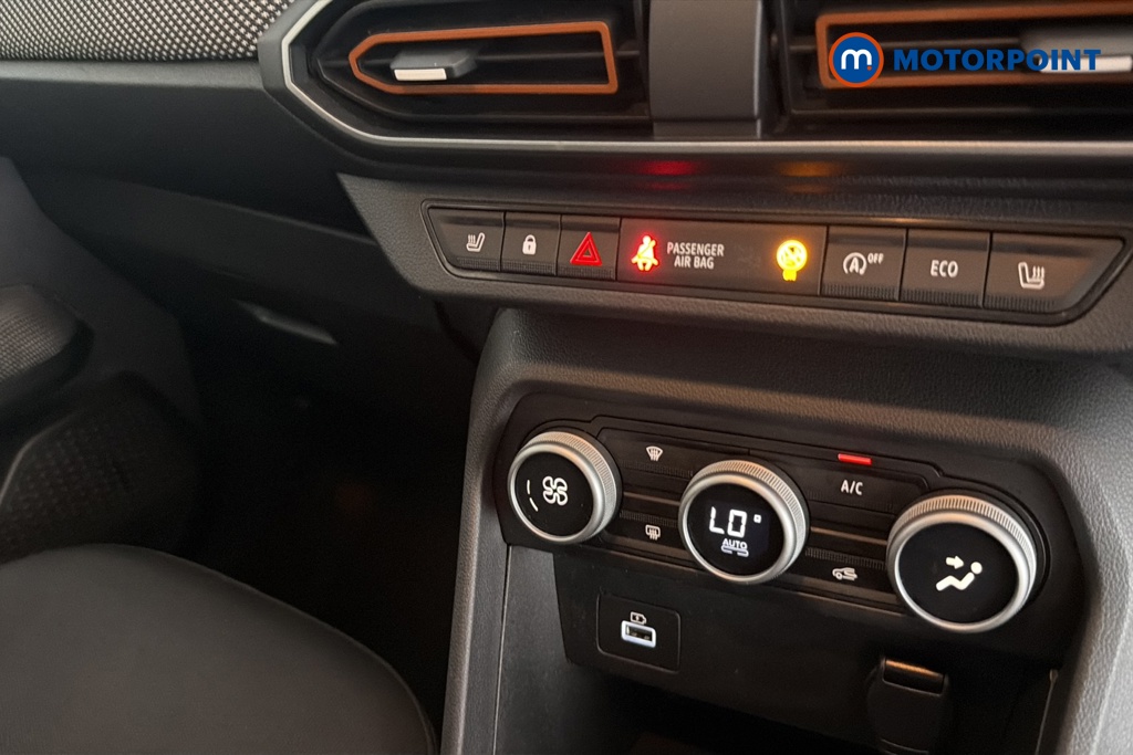 Dacia Sandero Stepway Journey Automatic Petrol Hatchback - Stock Number (1662584) - 12th supplementary image
