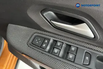 Dacia Sandero Stepway Journey Automatic Petrol Hatchback - Stock Number (1662584) - 19th supplementary image