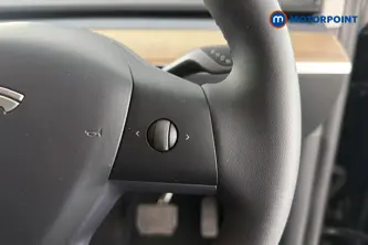 Tesla Model Y Long Range Automatic Electric SUV - Stock Number (1662705) - 3rd supplementary image