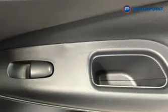Nissan Juke N-Connecta Automatic Petrol SUV - Stock Number (1662712) - 994th supplementary image