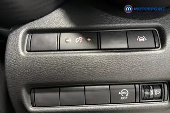 Nissan Juke N-Connecta Automatic Petrol SUV - Stock Number (1662712) - 11th supplementary image