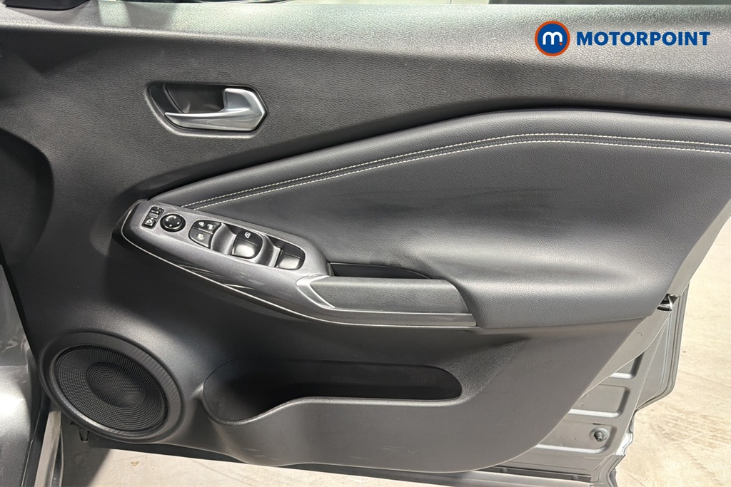 Nissan Juke N-Connecta Automatic Petrol SUV - Stock Number (1662712) - 18th supplementary image
