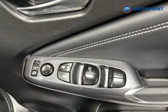 Nissan Juke N-Connecta Automatic Petrol SUV - Stock Number (1662712) - 19th supplementary image